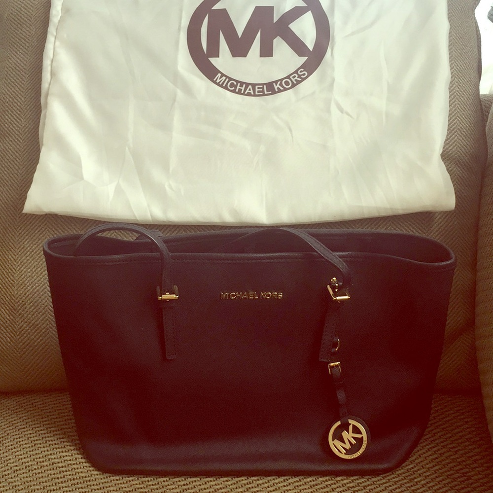 Michael Kors Leather Shoulder Bag
